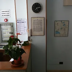 https://hotel-mira-varese.it-lombardy.com